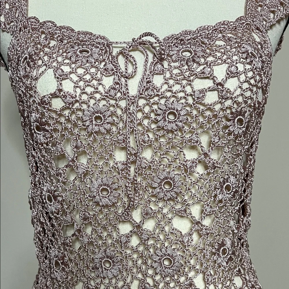 🌸🩷The Limited Crochet Lace Blouse in Light Purple - Picture 7 of 15